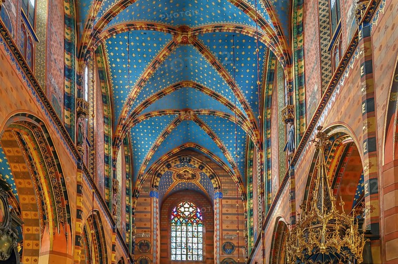 Saint Mary's Basilica is a Brick Gothic church adjacent to the Main Market Square in Kraków, Poland. Interior