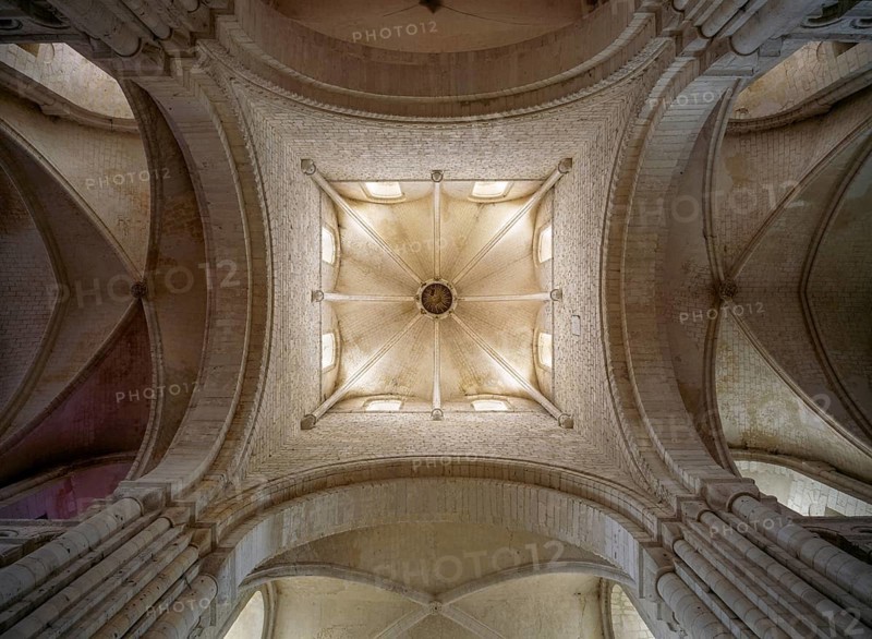 Saint-Martin-de-Boscherville, Abbaye Saint-Georges de Boscherville, view into the crossing tower