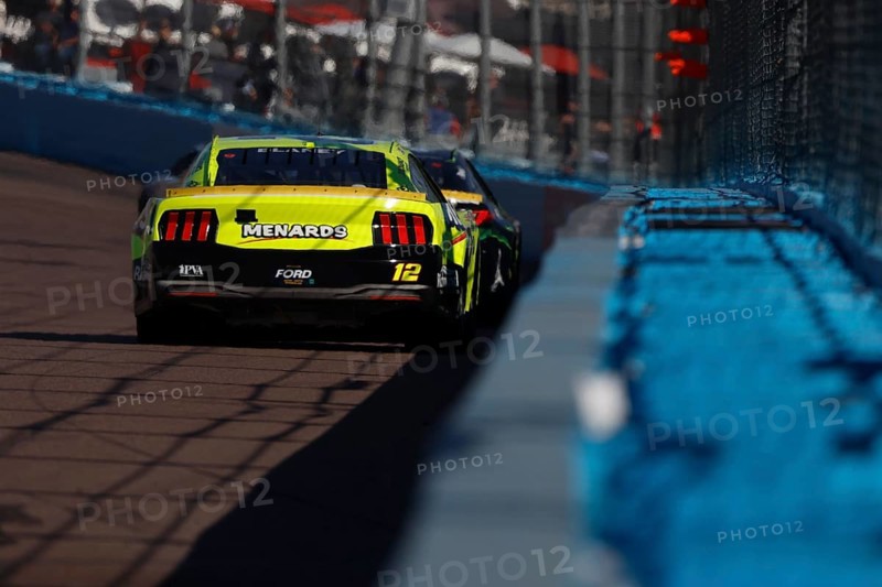 RYAN BLANEY (12) of High Point, NC races for the NASCAR Cup Series Championship Race at Phoenix Raceway in Avondale, AZ, Avondale, United States of America