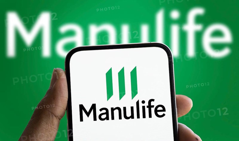 Manulife logo is displayed on smartphone. Manulife Financial Corporatipon is a Canadian multinational insurance company