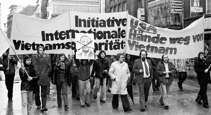 Against the war in Vietnam, supporters of the peace movement demonstrated in Essen, Germany, on 25.01.1975
