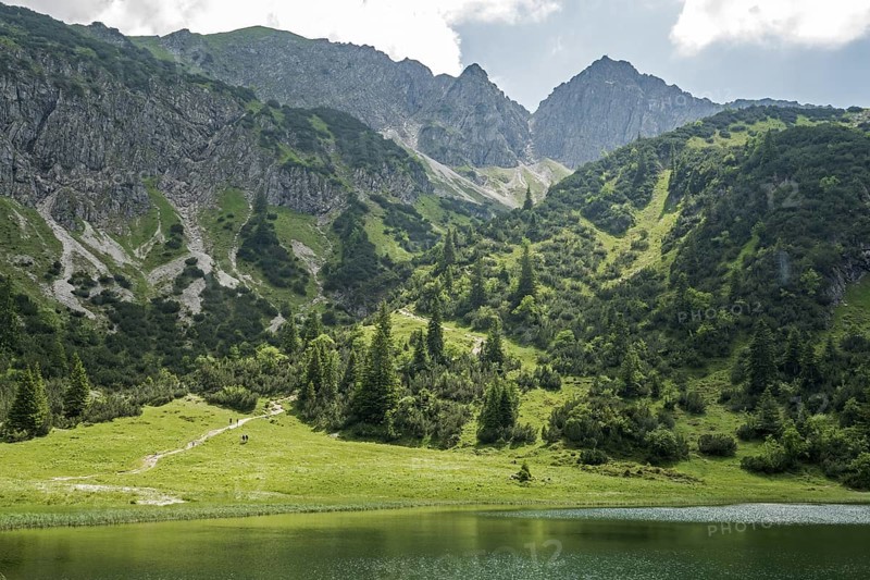 Lower Gaißalpsee, behind Rubihorn, near Oberstdorf, Oberallgäu, Allgäu Alps, Allgäu, Bavaria, Germany