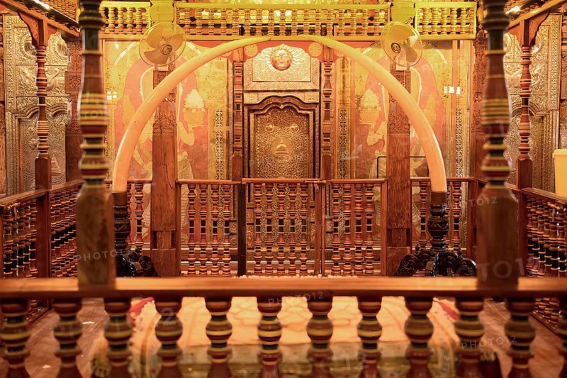 Temple of the sacred Tooth Relic or Sri Dalada Maligawa, Door of the Chamber of the relic in the Upper Hall, Kandy, Sri Lanka