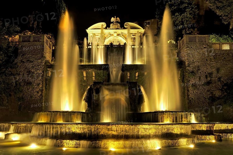 Neptune Fountain, Fontana di Nettuno, Fountain of the Hydraulic Organ, Fontana dell'Organo, Renaissance garden of Villa d'Este, water features, fountains, atmospheric illumination at night, UNESCO World Heritage Site, Tivoli, Metropolitan City of Rome, Lazio, Italy