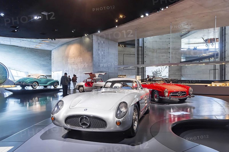 Mercedes-Benz 300 SLR Uhlenhaut Coupé from 1955. Two examples were built, one was auctioned. With proceeds of 135 million euros, it is the most valuable car in the world. The Mercedes-Benz Museum in Stuttgart presents a journey through the automotive history of the global corporation. The history of the Mercedes star begins with the first automobile in 1886. 160 vehicles are on display. Stuttgart, Baden-Württemberg, Germany