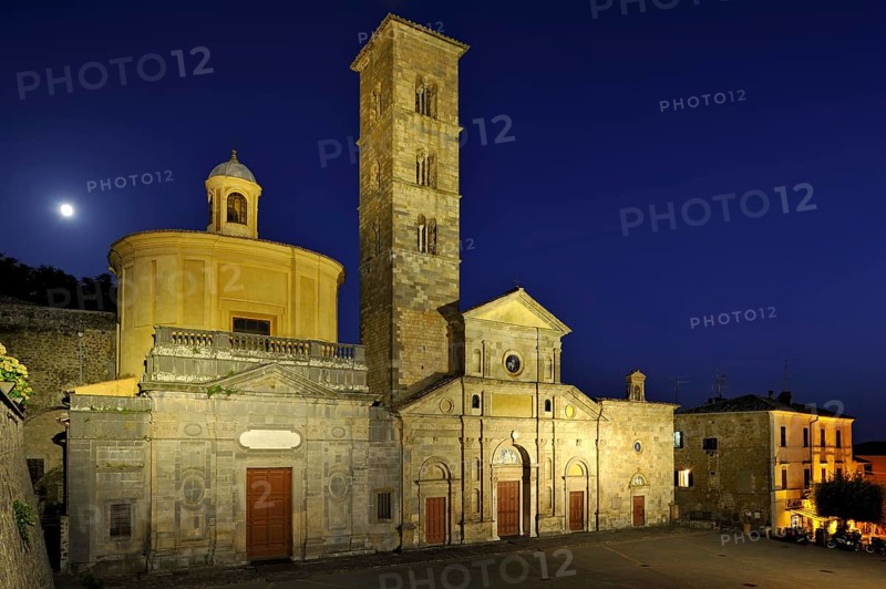 Basilica of St Christina, Basilica di Santa Cristina, Middle Ages and Renaissance, blue hour, rising moon, nocturnal illumination, Piazza Santa Cristina, old town centre, Bolsena, Province of Viterbo, Lazio, Italy