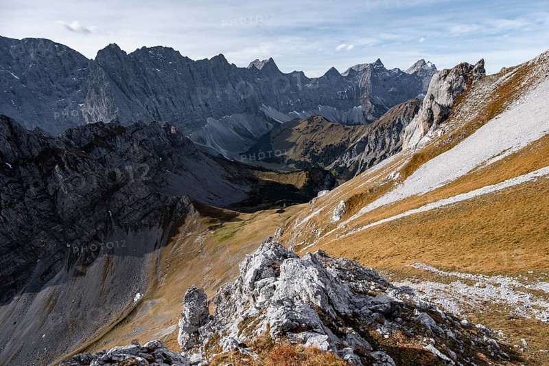 Picturesque mountain landscape in autumn, view of the rocky mountain ridge of the Hinterautal-Vomper chain, Gumpenjöchl on the Gamsjoch, Rißtal in the Eng, Karwendel, Tyrol, Austria