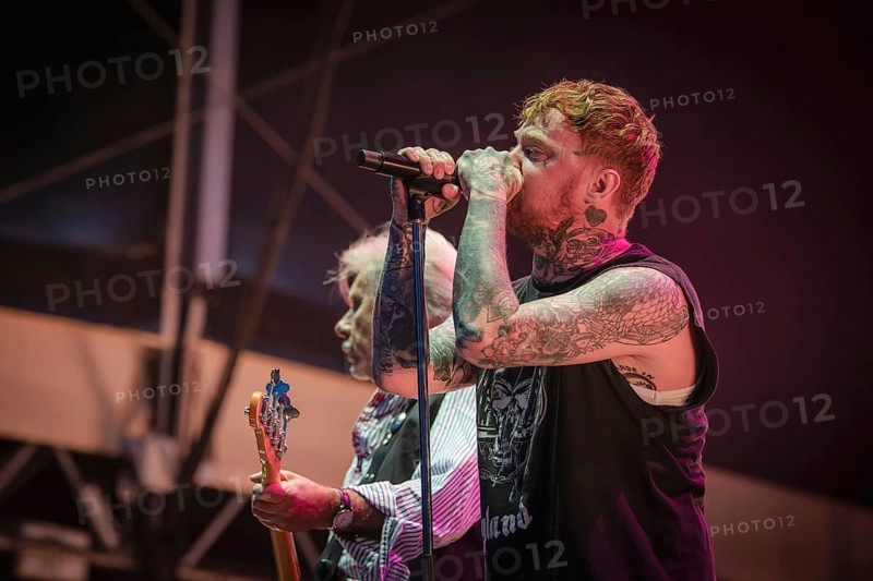Frank Carter, singer of the Sex Pistols ft. Frank Carter live in the Berlin Zitadelle Spandau on 04.07.2025