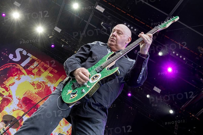 Jake Burns, singer, guitarist, Stiff Little Fingers, punk rock band, Northern Ireland, open air at the Citadel Music Festival, 04.07.2025, Zitadelle Spandau, Berlin, Germany < english> Stiff Little Fingers, punk rock band, Northern Ireland, open air at the Citadel Music Festival, July 4, 2025, Spandau Citadel, Berlin, Germany