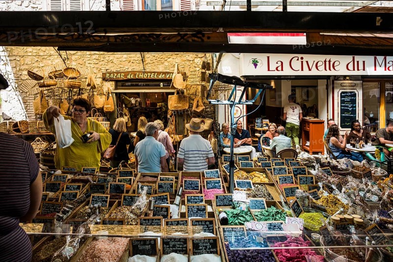 Market stall with herbs, market hall, Marche Provencal, Antibes, Provence Alpes Côte d'Azur, South of France, France