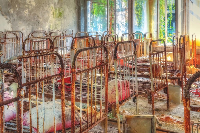 Beds in dormitory, Golden Key Kindergarten, Lost Place, Prypyat, Chernobyl exclusion zone, Ukraine, Eastern Europe