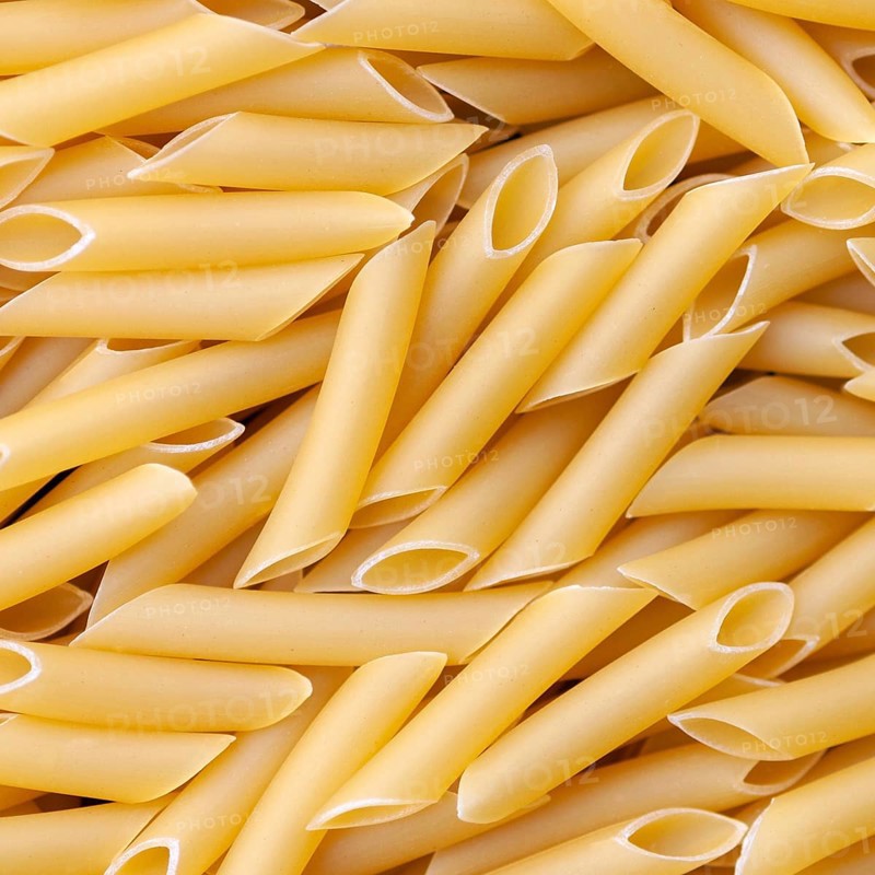Penne lisce macaroni, italian pasta background