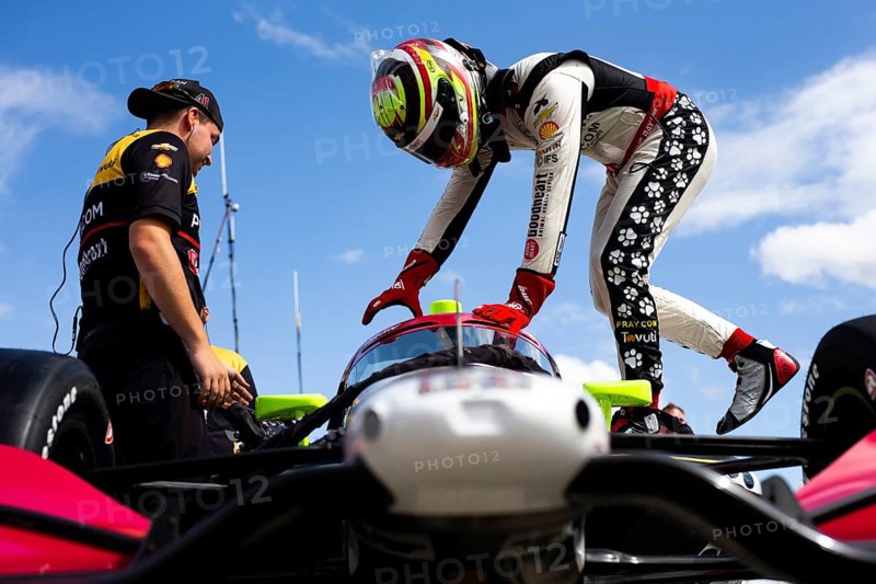 STING RAY ROBB (41) USA of Payette, Idaho climbs into their car on pit road prior to a practice session for the Bitnile.com Grand Prix of Portland at the Portland International Raceway in Portland OR, Portland, United States of America
