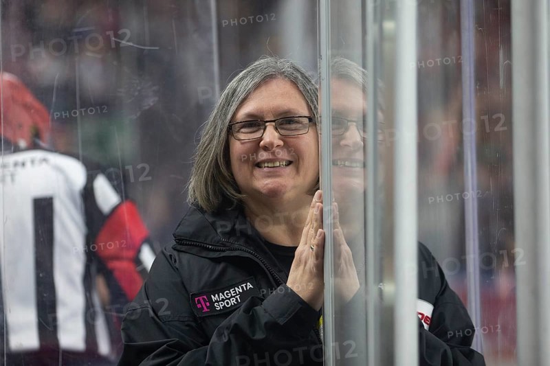 LanxessArena, Cologne, North Rhine-Westphalia, Pink, PENNY DEL, Kölner Haie- Staubing Tigers on 03/10/2024 at the LanxessArena in Cologne Germany