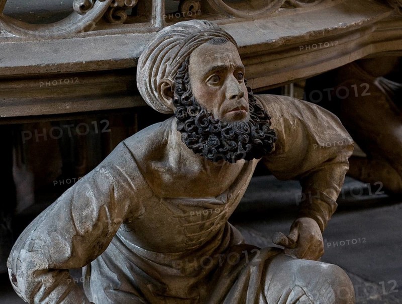 Adam Kraft, full-length self-portrait on the base of the sacrament house, St., Sankt, Saint