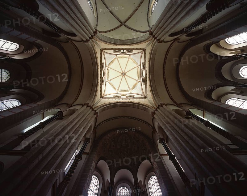 View into the crossing vault, St., Sankt, Saint