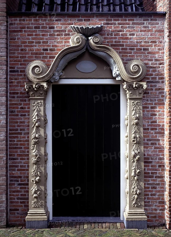 Leeuwarden, Portal in the Grote Kerkstraat