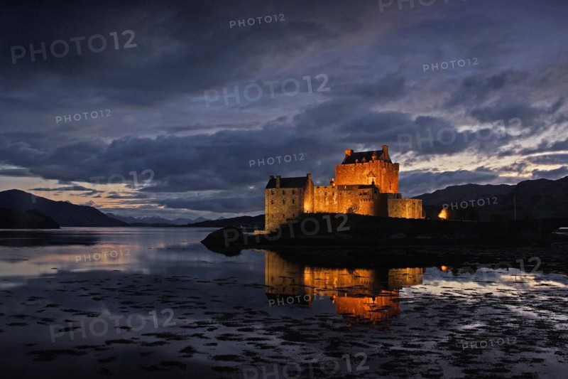 Castle Eilean Donan in Scotland, Loch Duich, Western Highlands, Western Highlands, Scotland, United Kingdom