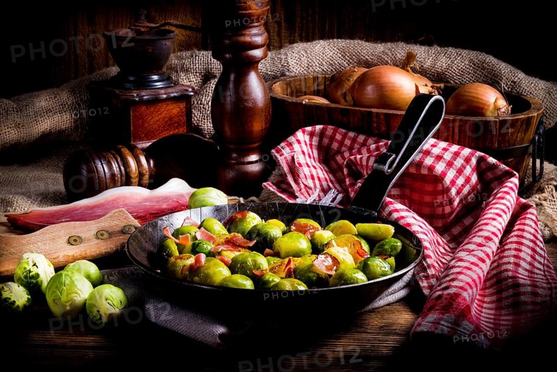 Honey caramelized brussels sprouts with ham
