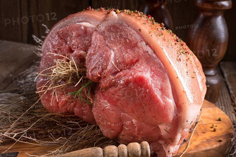 Raw rustic roast