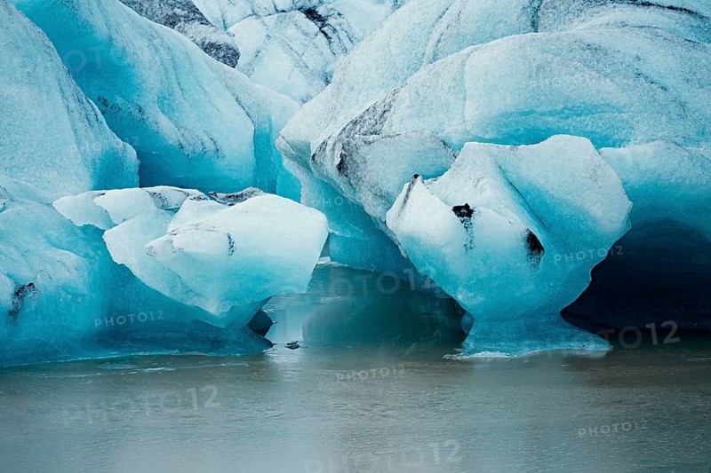 Detailed close-up of blue icebergs showcasing cracks and textures, iceberg, glacier, snow, ice rock, ice diamont, glacier lagoon, nature, snow, Iceland