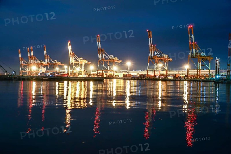 Harbor night view of the Daikokufuto. Shooting Location: Yokohama-city kanagawa prefecture