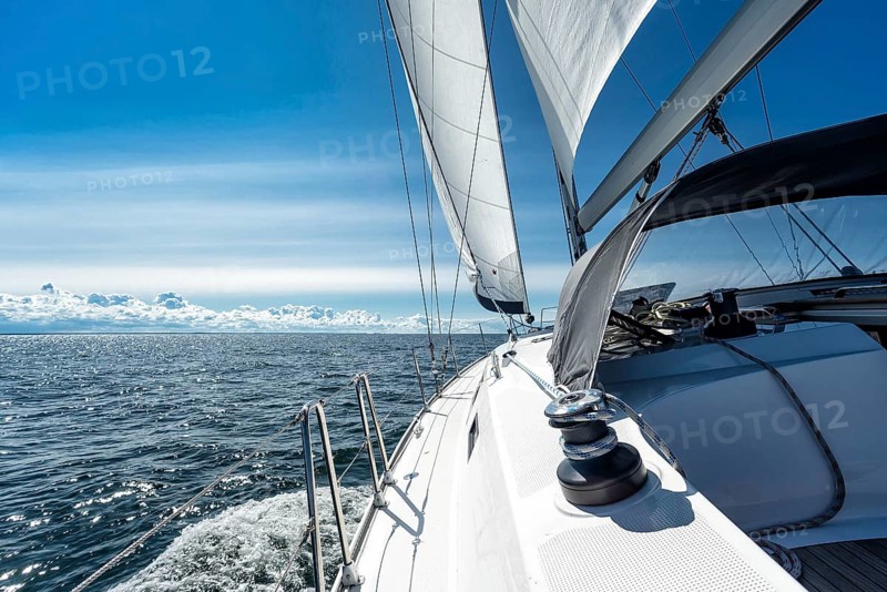 Sailing on a sailing yacht on the ocean
