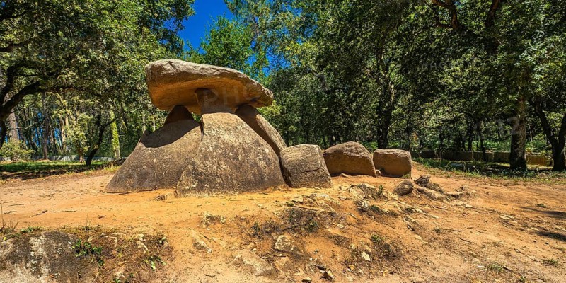 Megalithic Dolmen of Axeitos, Ribeira, Barbanza Peninsula, La Coruña, Galicia, Spain