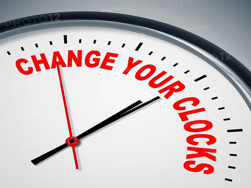 An image of a nice clock with change your clocks