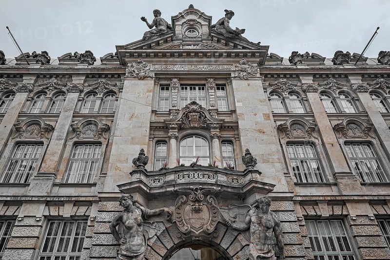 Facade, the Preysing-Palais became the first headquarters of the Bayerische Hypotheken- und Wechsel-Bank in 1835, Kardinal-Faulhaber-Straße, Munich, Upper Bavaria, Bavaria, Germany