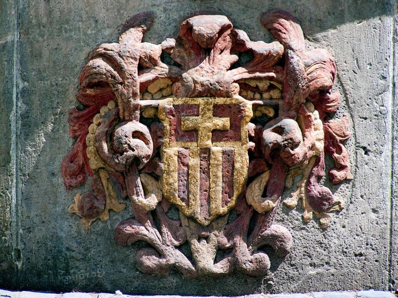 Paderborn coat of arms on the fountain in the town hall square