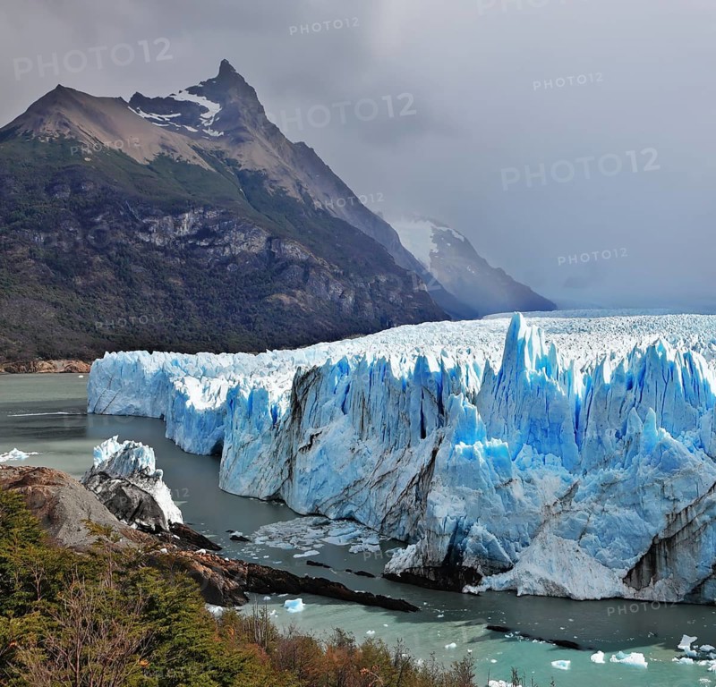 Colossal Perito Moreno glacier in Lake Argentino. Los Glaciares National Park in Argentina. Sunny summer day