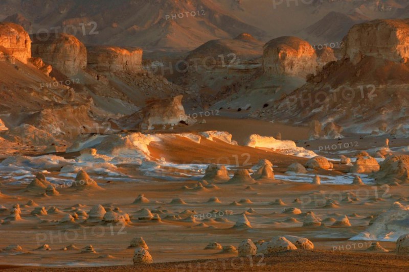 Egypt, White Desert, bizarre sandstone cliffs, Middle East