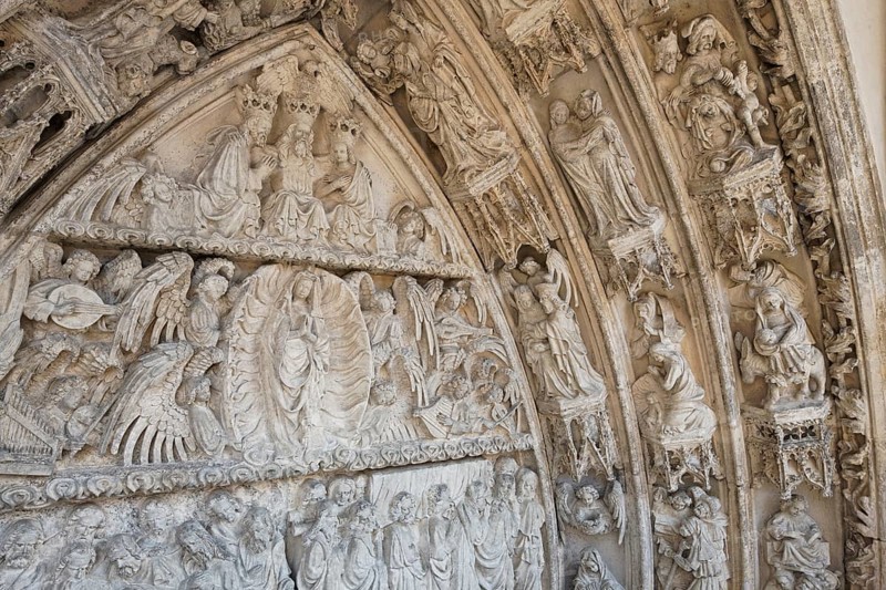 Main portal, tympanum and figures, St., Saint, Saint