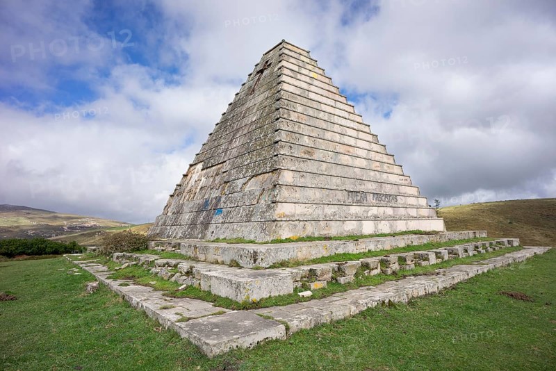 Pyramid of the Italians, 1937, mausoleum built by Francisco Franco after the Battle of Santander, Burgos province, Puerto del Escudo, Spain