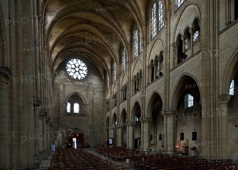 Saint-Leu-d'Esserent, Abbatiale St-Nicolas, interior facing north-west, St., St., Saint