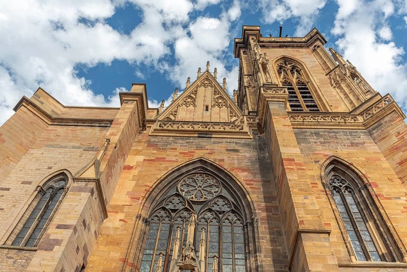 Facade of the Saint-Martin collegiate church in the city center. Colmar, Haut-Rhin, Collectivite europeenne d'Alsace, Grand Est, France