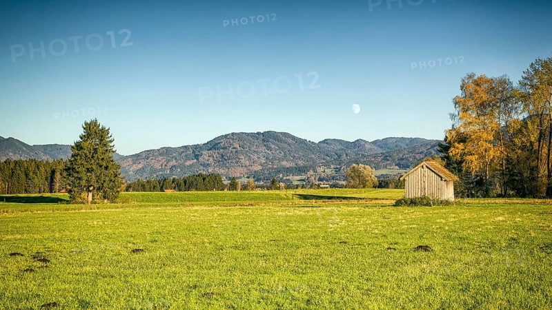 An image of an autumn scenery in bavaria germany