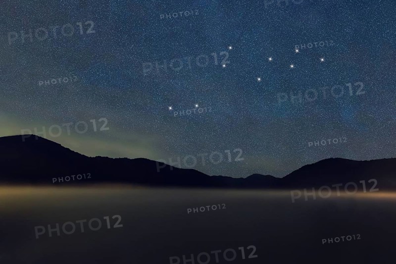 Lacerta star constellation, Night sky, Cluster of stars, Deep space, Lizard constellation