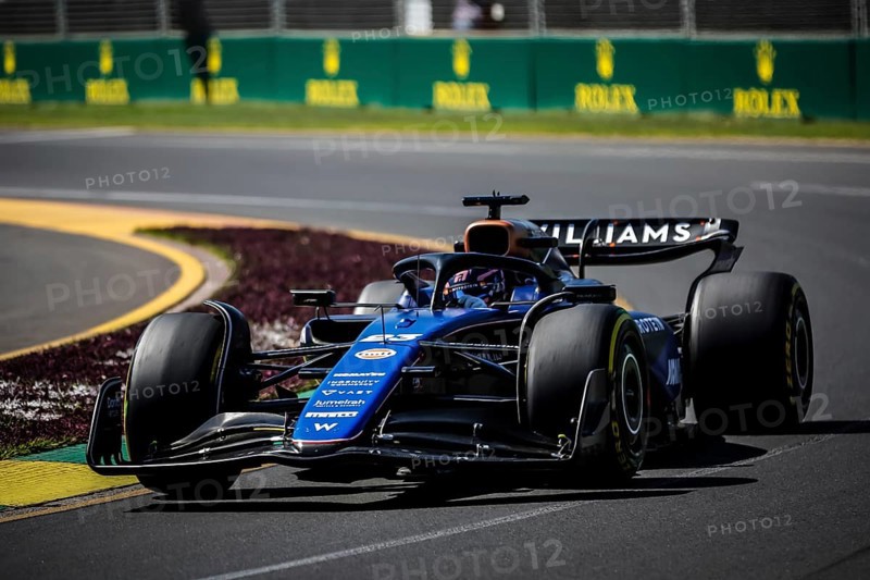 MELBOURNE, AUSTRALIA, MARCH 22: Alex Albon of Thailand drives the Williams FW46 Mercedes during first practice in the 2024 Australian Grand Prix at Albert Park in Melbourne, Australia