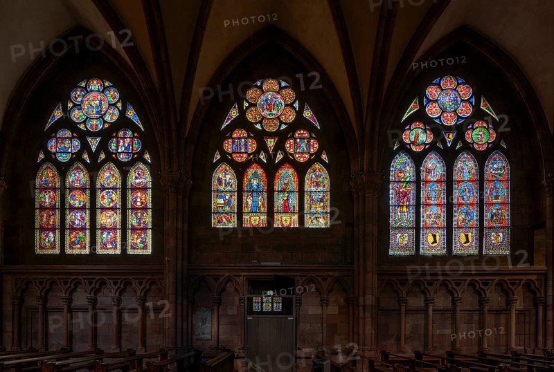Freiburg im Breisgau, Cathedral of Our Lady, interior, medieval windows of the south aisle: left: Martyrs' window around 1270/1280, centre: main owl window around 1220/1230, right: shoemaker's window around 1320
