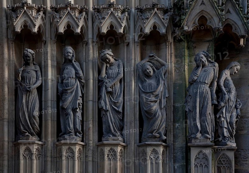 North-west side with virgins, complete view of the Foolish Virgins, St., Sankt, Saint