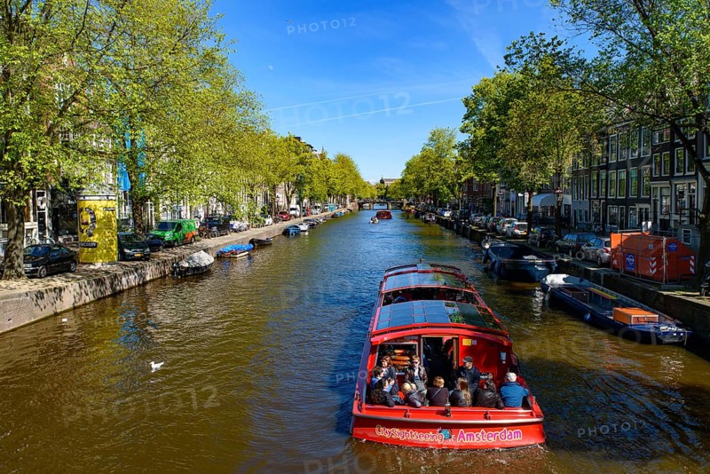 Boat tour and canal cruise in Amsterdam, Netherlands