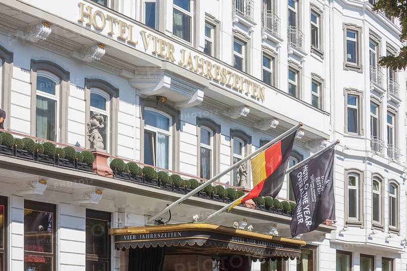 Hotel Vier Jahreszeiten with entrance area and window front, Hamburg, Germany