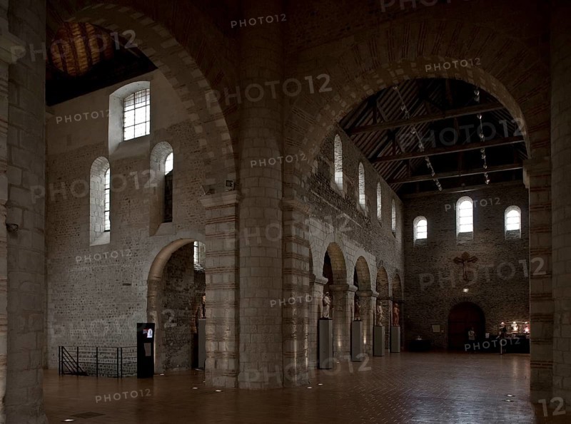 Angers. Collegiate church of St Martin. Today a museum. View into the crossing, St., Saint, Saint