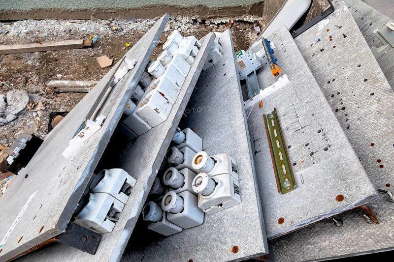Degraded fuse box, icon rehabilitation, power down, modernisation, Austria
