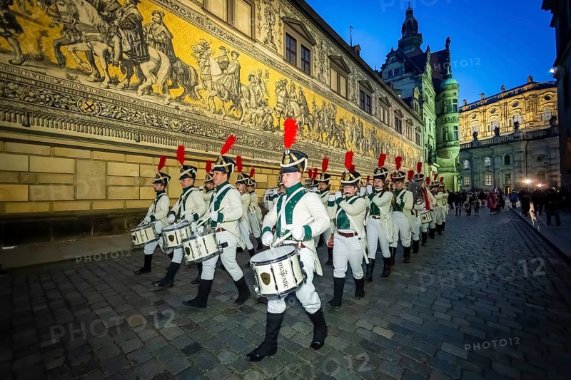 The world champion of marching bands, the Radeberger Spielmannszug, opens the Dresden Winter Festival with a parade, Dresden, Saxony, Germany