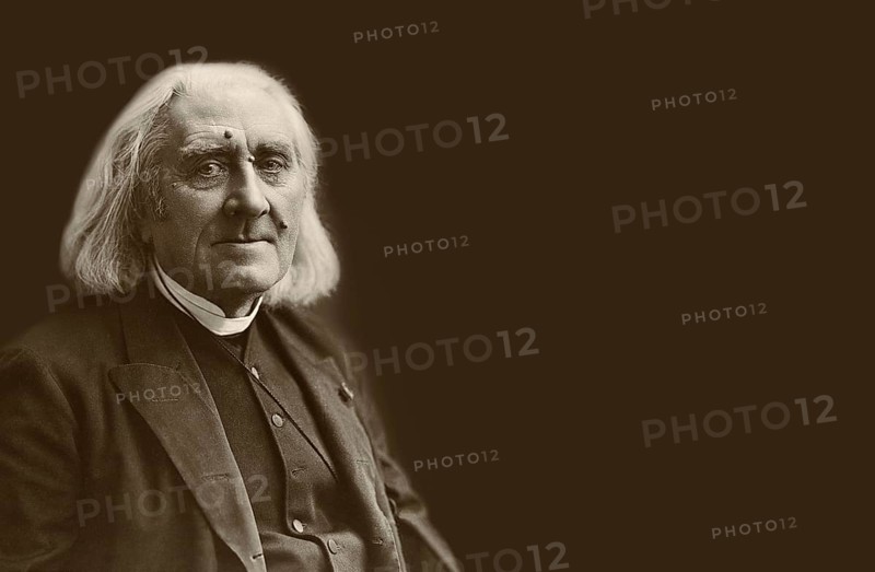 Portrait of Franz Liszt, 1811-1886, Hungarian composer, virtuoso pianist, photograph by Nadar, about 1870
