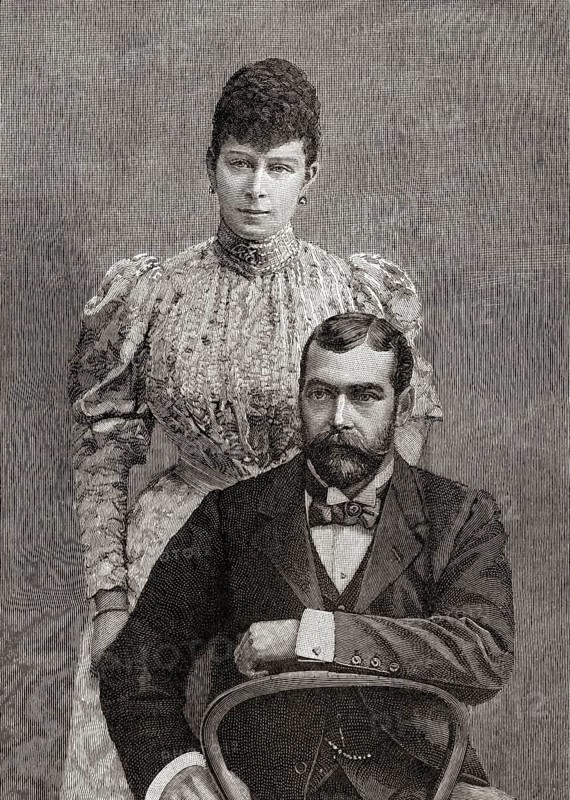 Old vintage photo of George V and Mary of Teck