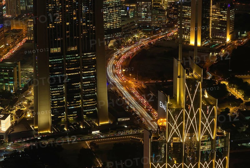 A picture of the traffic of the Zabeel 2 district at night